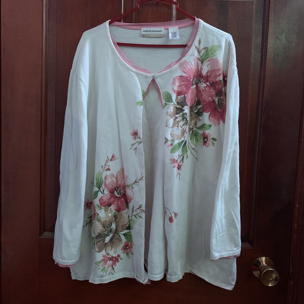 Alfred Dunner cardigan w/shirt layer